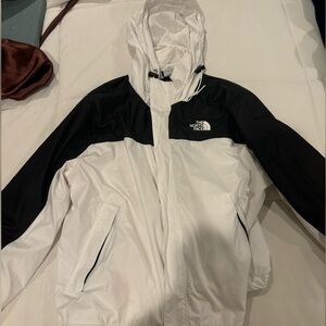 Woman’s North Face Windbreaker Rain Jacket